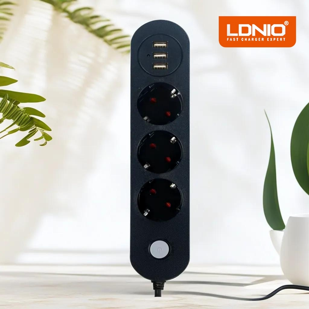 triple-prise2.jpg Triple prise de courant avec 3 ports USB, chargement rapide, avec un câble de 2 mètres - الصورة 1